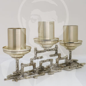 Castiçal Adoração S.S.S.