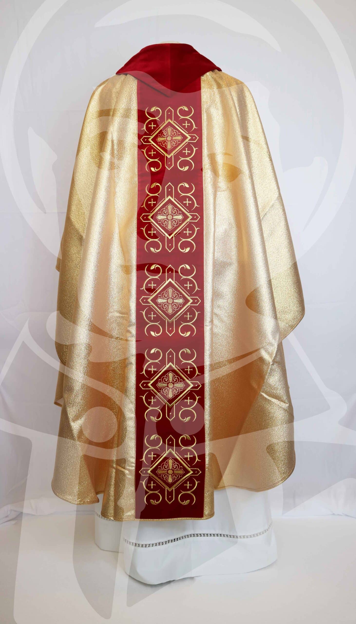 Casula Dourada com estola - Image 2