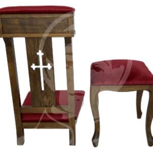 Genuflexório e Banco em Madeira
