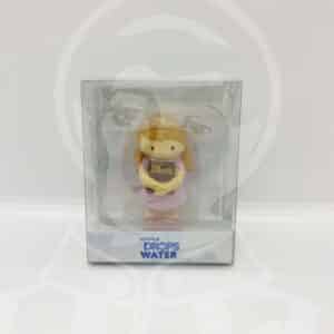 Menina com Bíblia Vestido Rosa