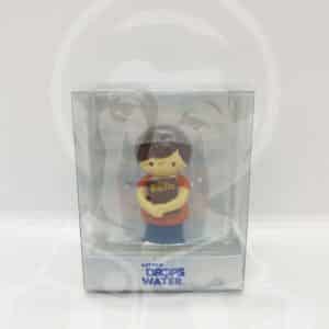 Menino com Bíblia T-shirt Vermelha